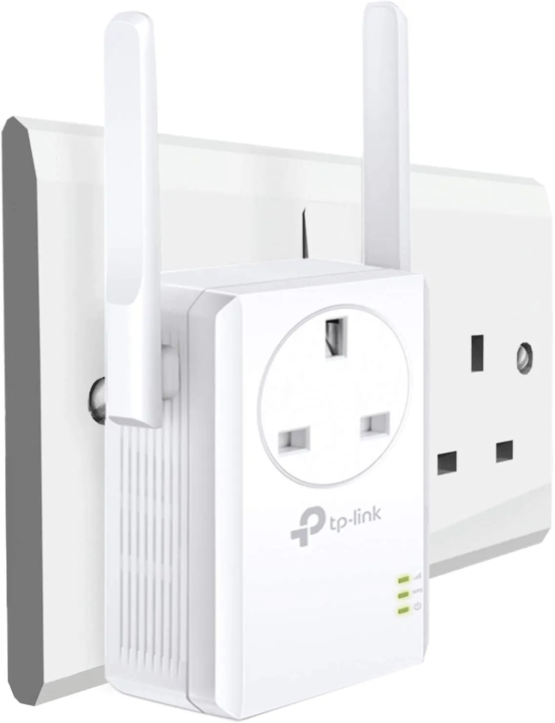 Universal Range Extender with Extra Power Outlet