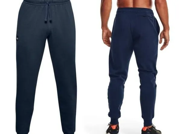 Under Armour Men Rival Fleece Joggers with Loose fit