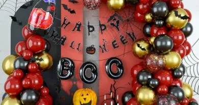 Spooky Chic: Halloween Balloons Garland Kit for Unforgettable Parties