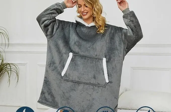 Cozy Blanket Hoodie: Stay Warm and Stylish with Extra-Large Pockets