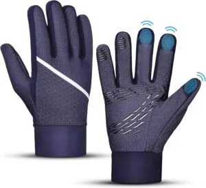 Stay Connected and Warm with These Thermal Touchscreen Winter Gloves