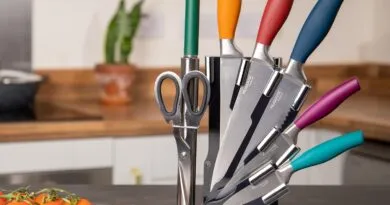 Elevate Your Cooking with This Stylish 8-Piece Knife Set