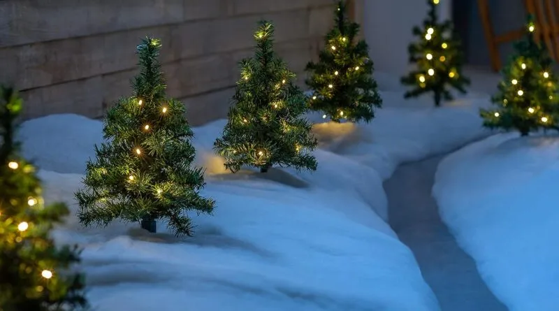 Illuminate Your Pathway with WeRChristmas Pre-Lit Christmas Tree Pathway Light Decorations