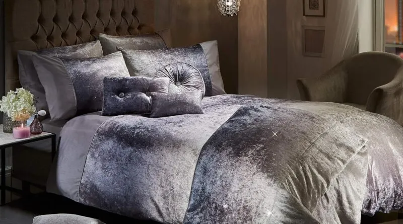 Luxuriate in Elegance: Viceroybedding OMBRE Crushed Velvet Duvet Cover Set Collection!