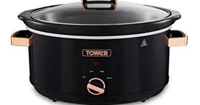 Slow cooker