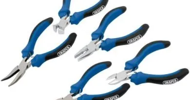 Pliers