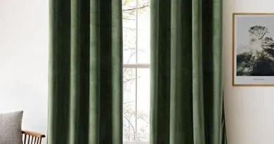 Curtain