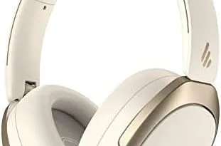 Noise-canceling headphones