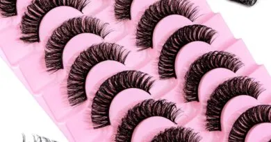 False eyelashes