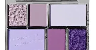 Eyeshadow palettes