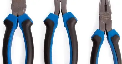 Pliers