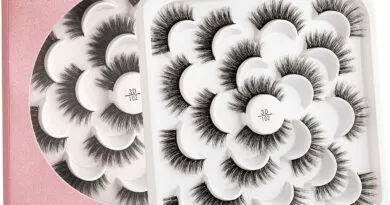 False eyelashes