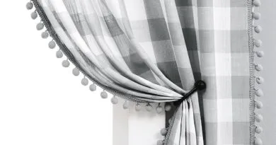 Curtain