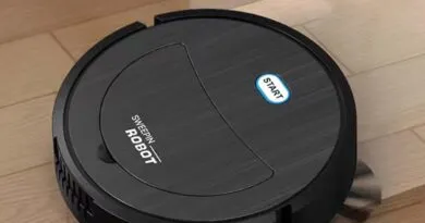 Robot vacuums