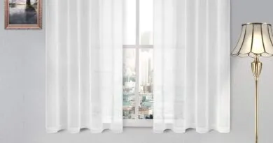 Curtain