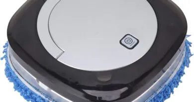 Robot vacuums