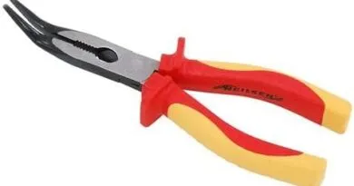 Pliers