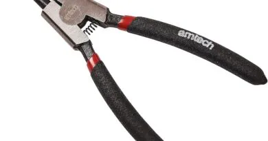 Pliers