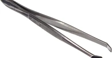 Tweezers