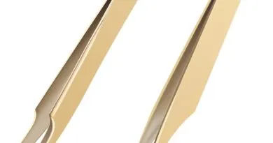 Tweezers