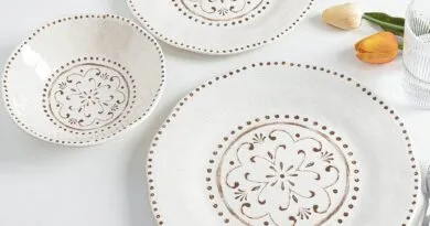 Dinnerware